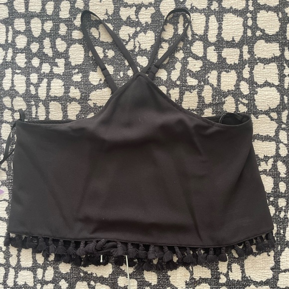 Ali & Jay 2 piece Halter and Culotte Pants - Picture 6 of 10